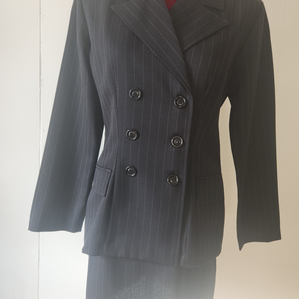 Casual Corner Black Double Breast Pinstripe Skirt Set Suze 11/12 Office Siren
